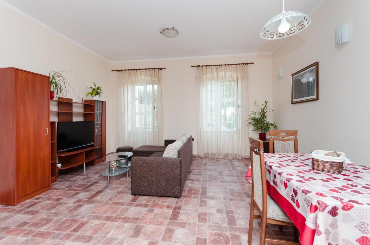 רייקה Apartment Aleksandra מראה חיצוני תמונה